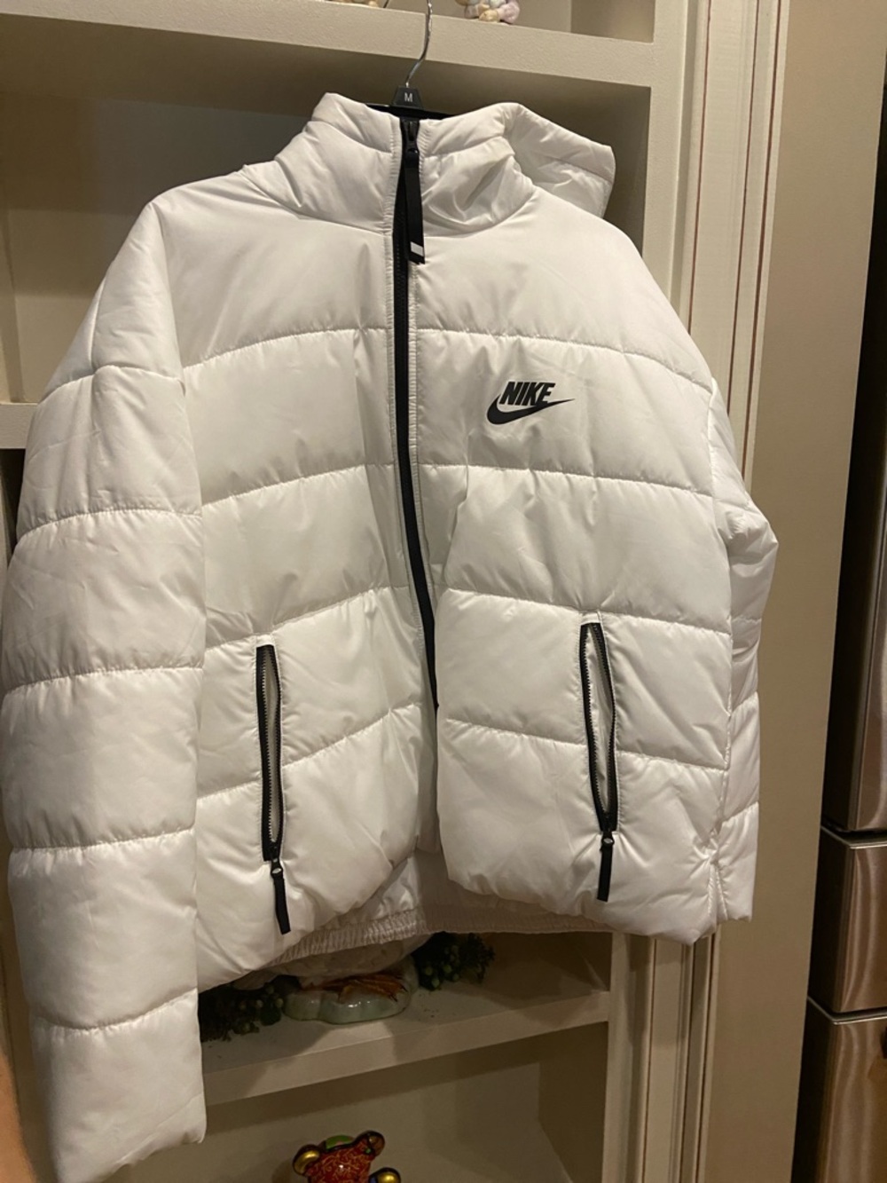 New women’s Large Nike Sportswear Therma-FIT Repel Women's Hooded Jacket white